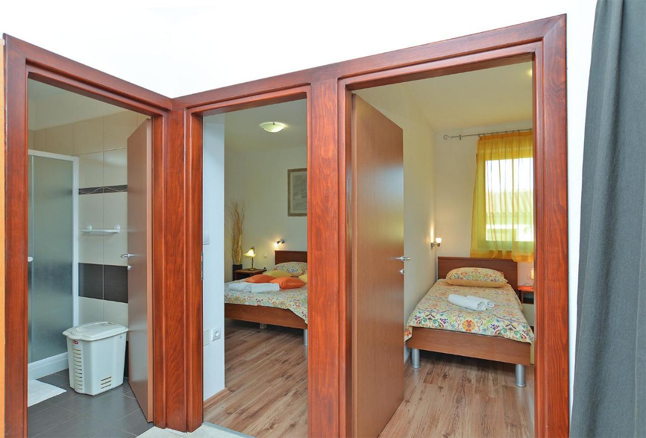 بيروغ Apartment Jadranko 1761 المظهر الخارجي الصورة