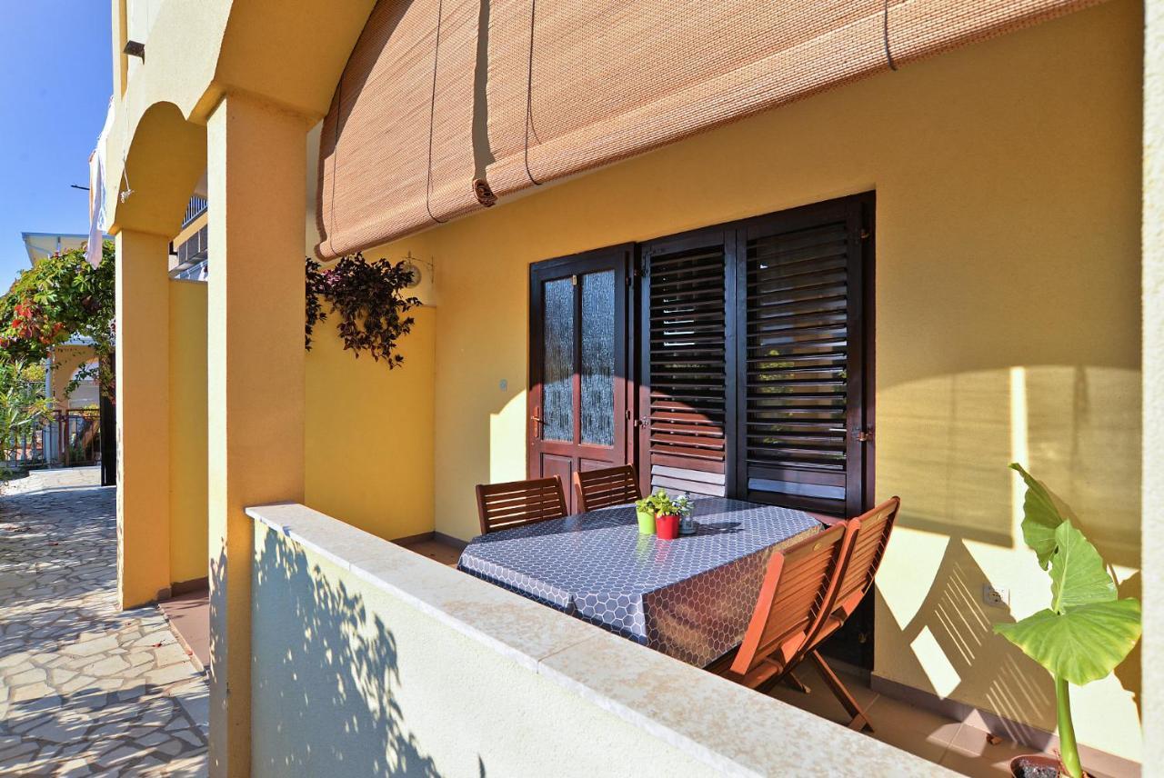 بيروغ Apartment Jadranko 1761 المظهر الخارجي الصورة